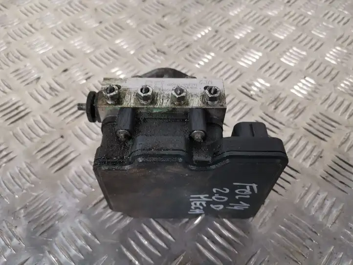 Subaru Forester SJ (2013 - 2018) ABS блок — фото 1