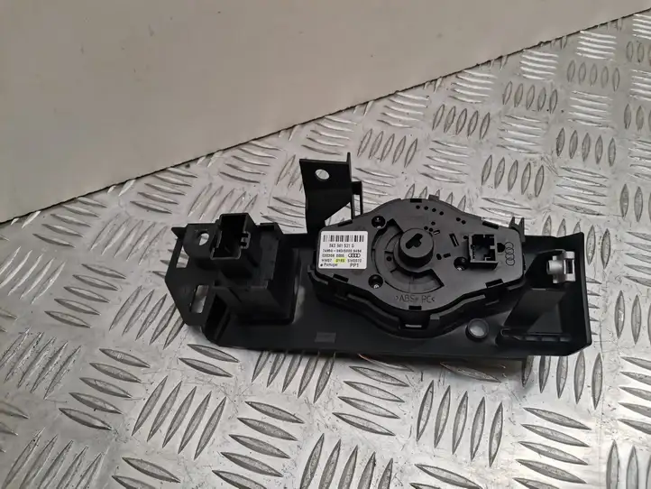 Audi A4 S4 B8 8K (2007 - 2011) 8K0941531G Включатель фонарей — фото 3
