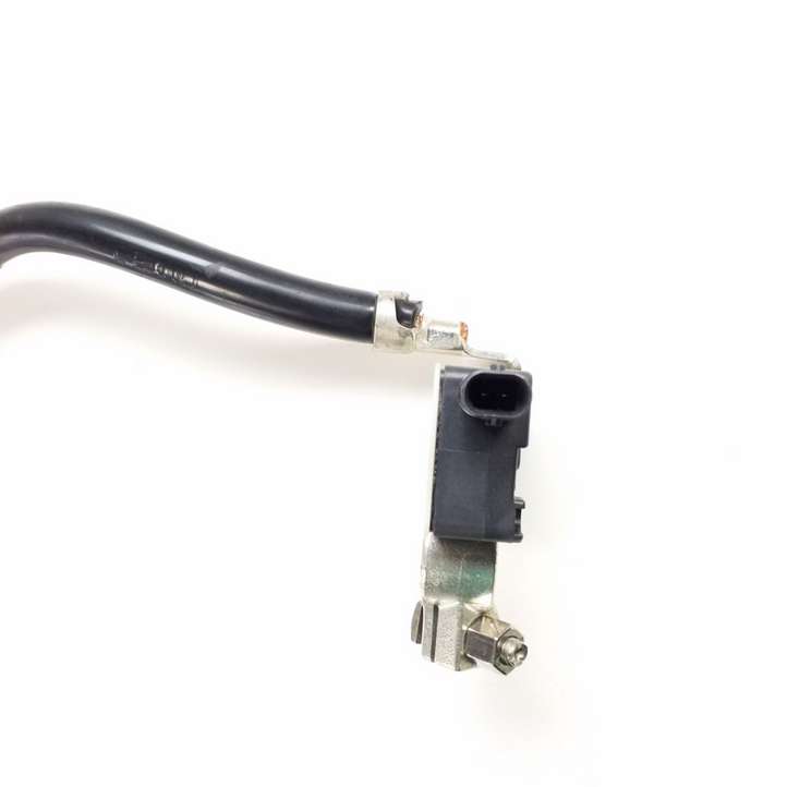 Audi A4 (2007 - 2011)  8K0915181E Минусовый провод (аккумулятора)