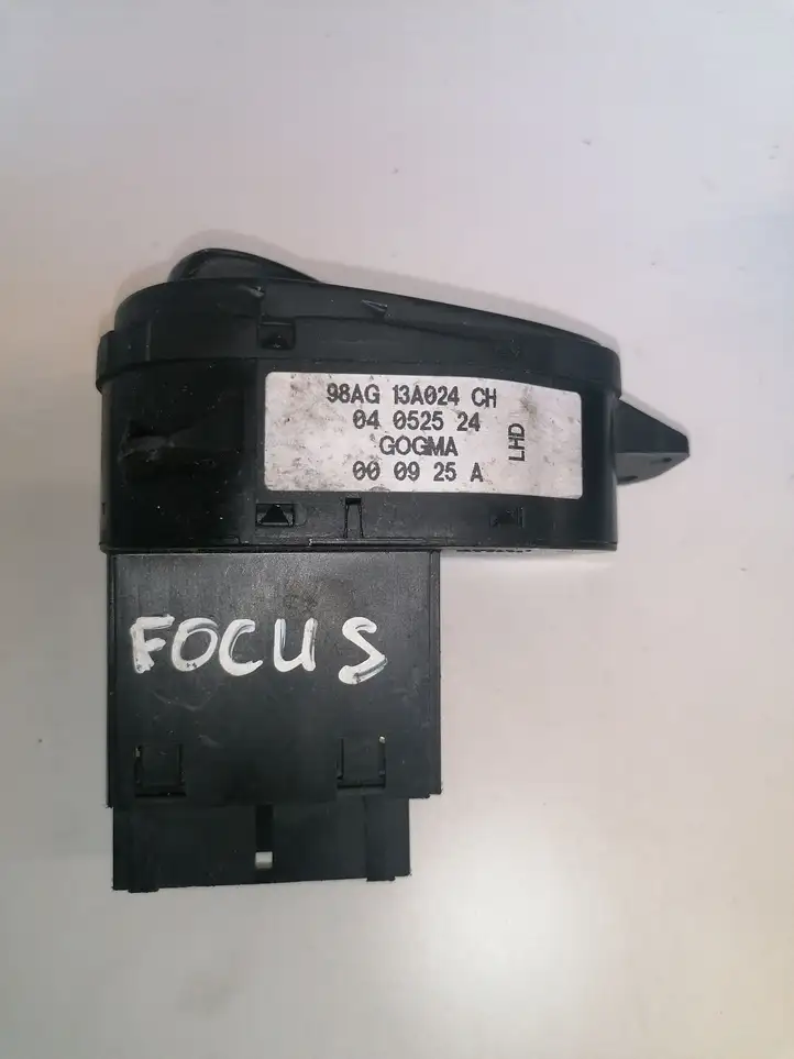 Ford Focus (1998 - 2004) 98AG13A024 Включатель фонарей — фото 2