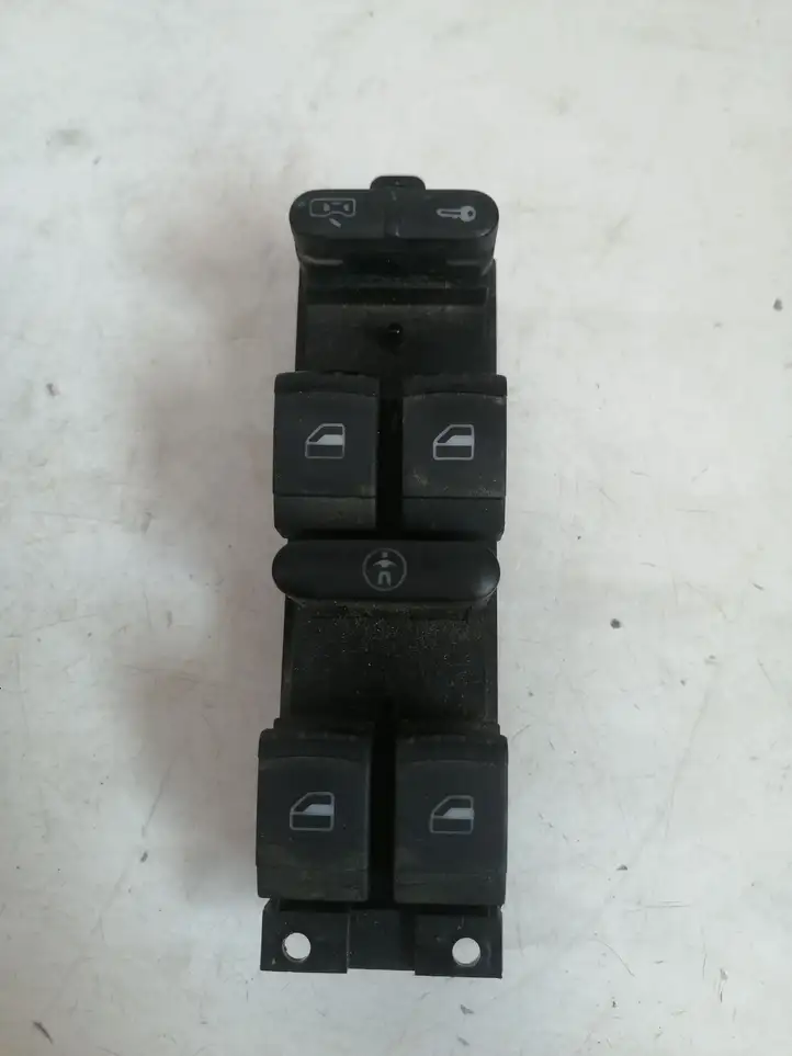 Volkswagen Golf IV (1998 - 2005) 1J4959867B Блок кнопок стеклоподъемников — фото 1
