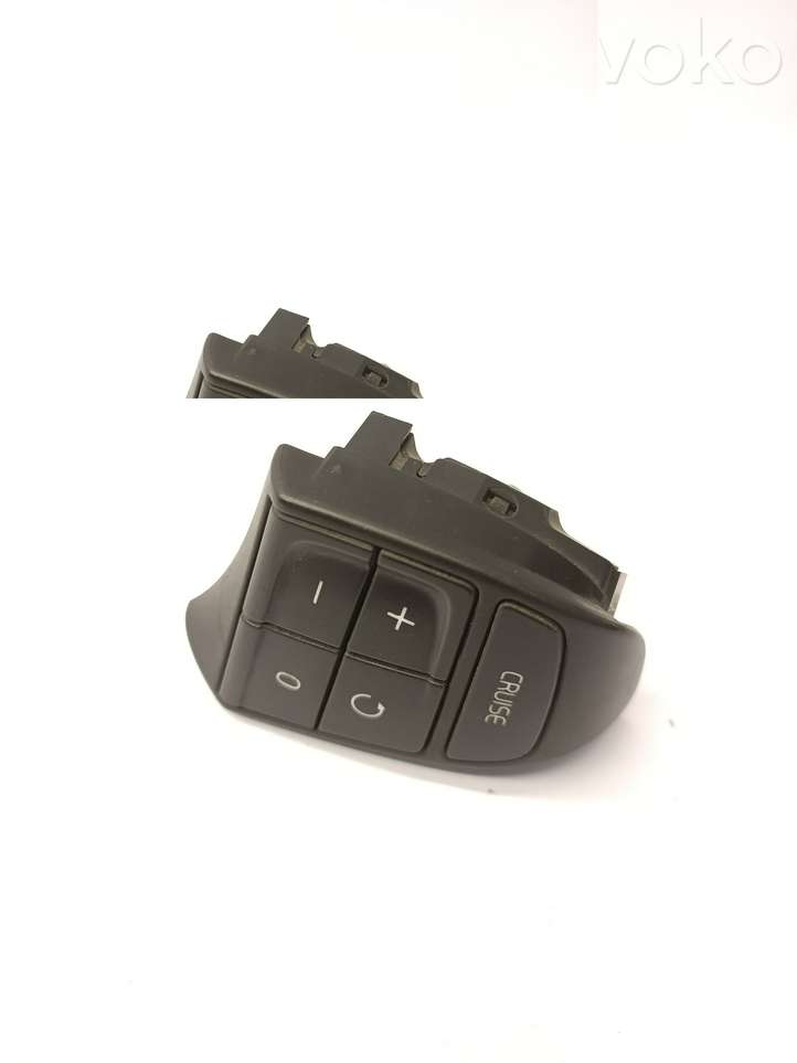 Volvo V50 (2008 - 2012)  30739638 Кнопки рулевого колеса