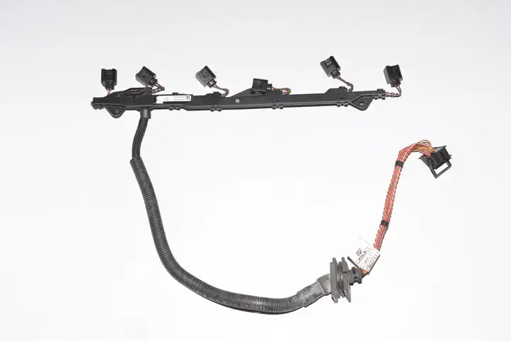 BMW 3 E90 E91 (2005 - 2012) Проводка топливных форсунок — фото 1