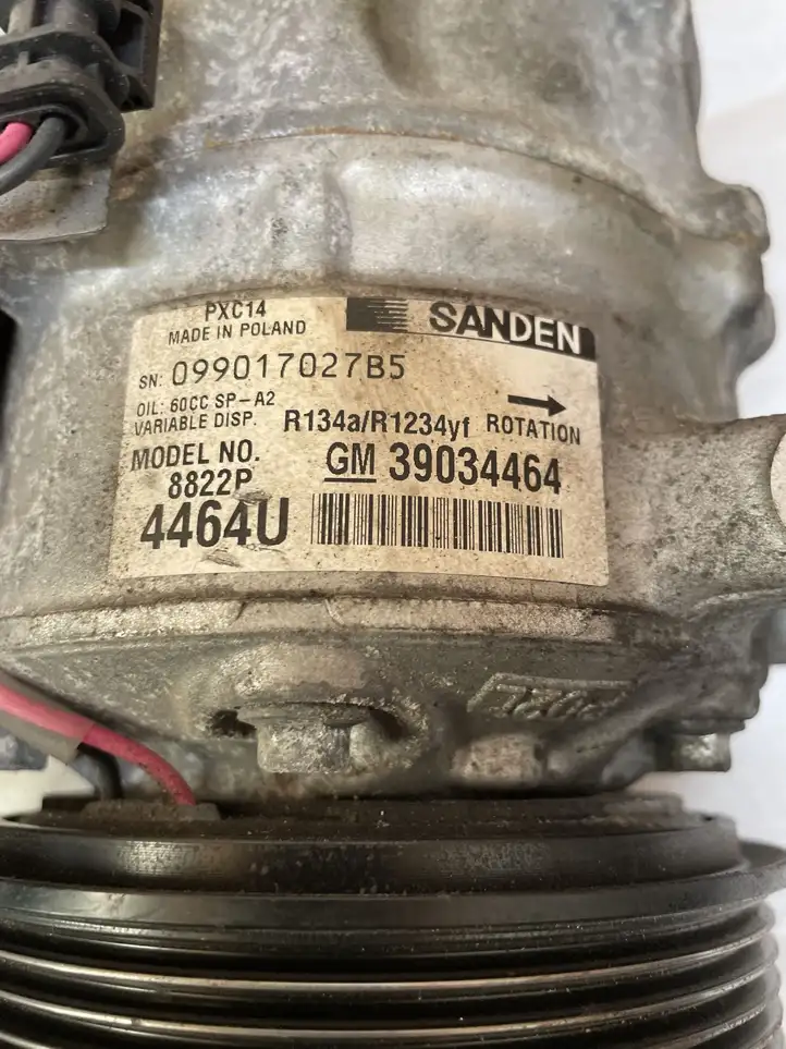 Opel Astra K (2015 - 2020) 39034464 Компрессор (насос) кондиционера воздуха — фото 3