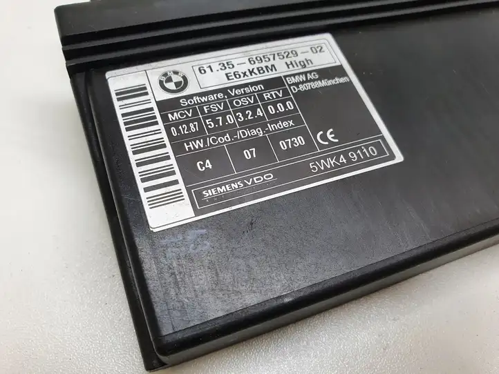 BMW 5 E60 E61 (2004 - 2010) 61356957529 Модуль комфорта — фото 4