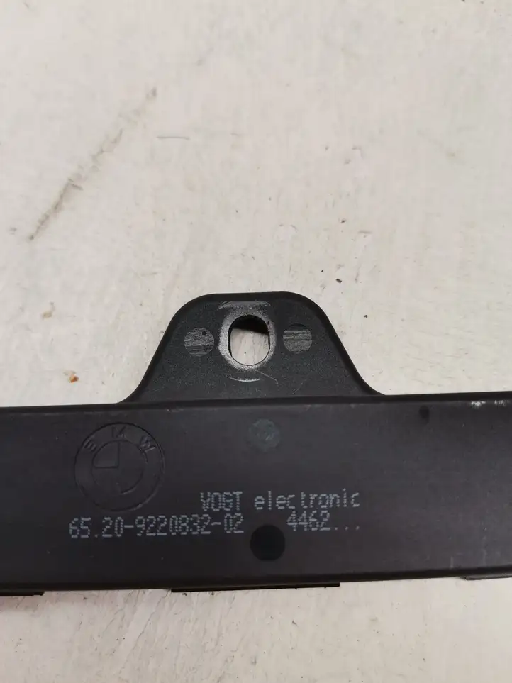 BMW 3 F30 F35 F31 (2012 - 2018) 9220832 Антенна бесключевого доступа — фото 3