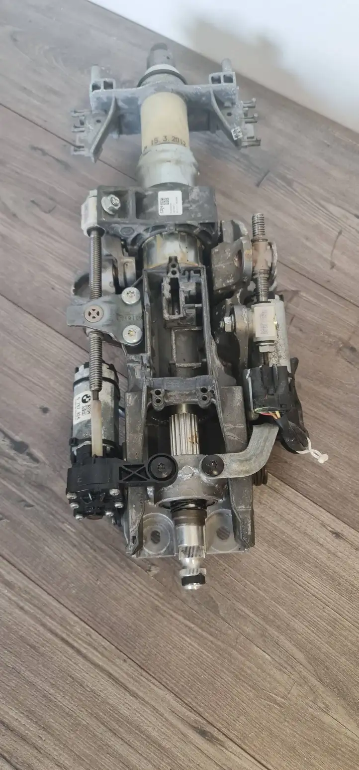 BMW 7 F01 (2008 - 2016) P10768701 Комплект оси рулевого колеса — фото 3