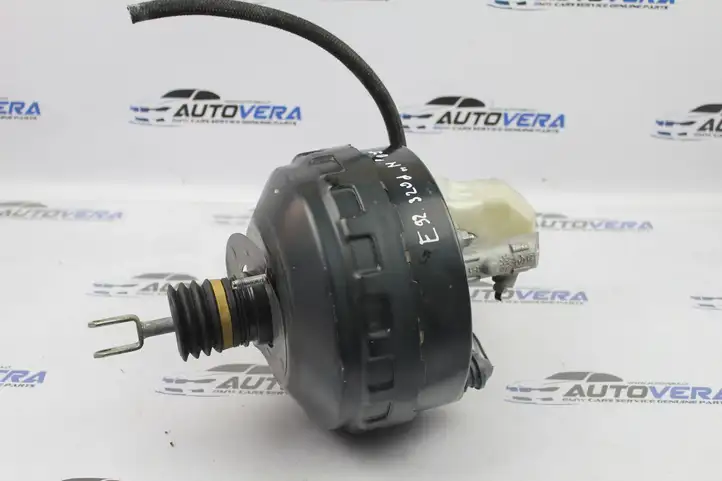 BMW 3 E90 E91 (2005 - 2012) 6775932 Главный тормозной цилиндр — фото 1