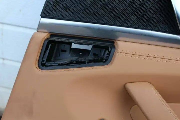 Porsche Panamera (970) (2009 - 2013) Обшивка задней двери — фото 6