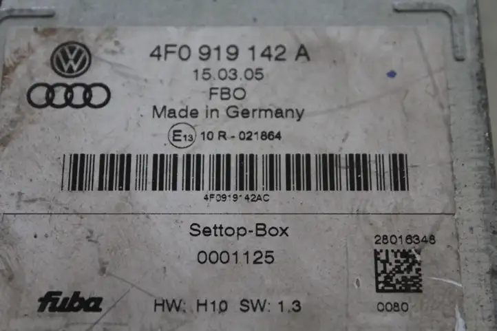 Audi A8 S8 D2 4D (1999 - 2002) 4F0919142A Модуль управления видео — фото 3