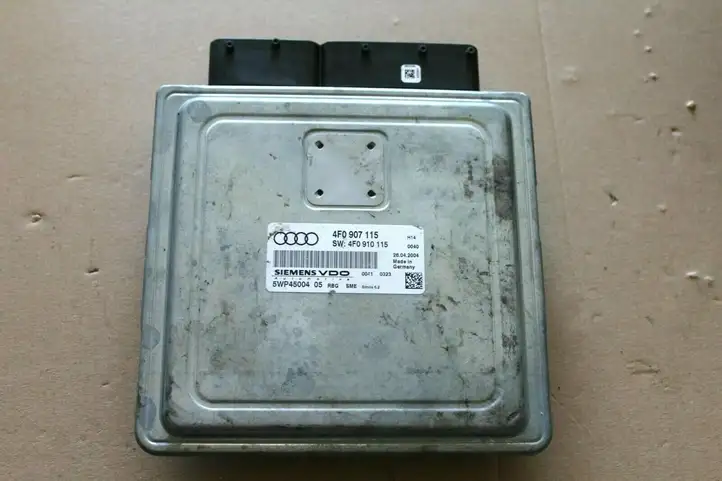 Audi A6 S6 C6 4F (2008 - 2011) 4F0907115 Блок управления двигателем (ЭБУ) — фото 1