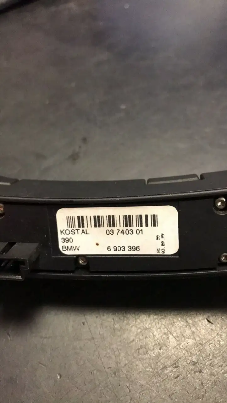 BMW X5 E53 (1999 - 2006) 6903396 Кнопки на рулевом колесе — фото 4