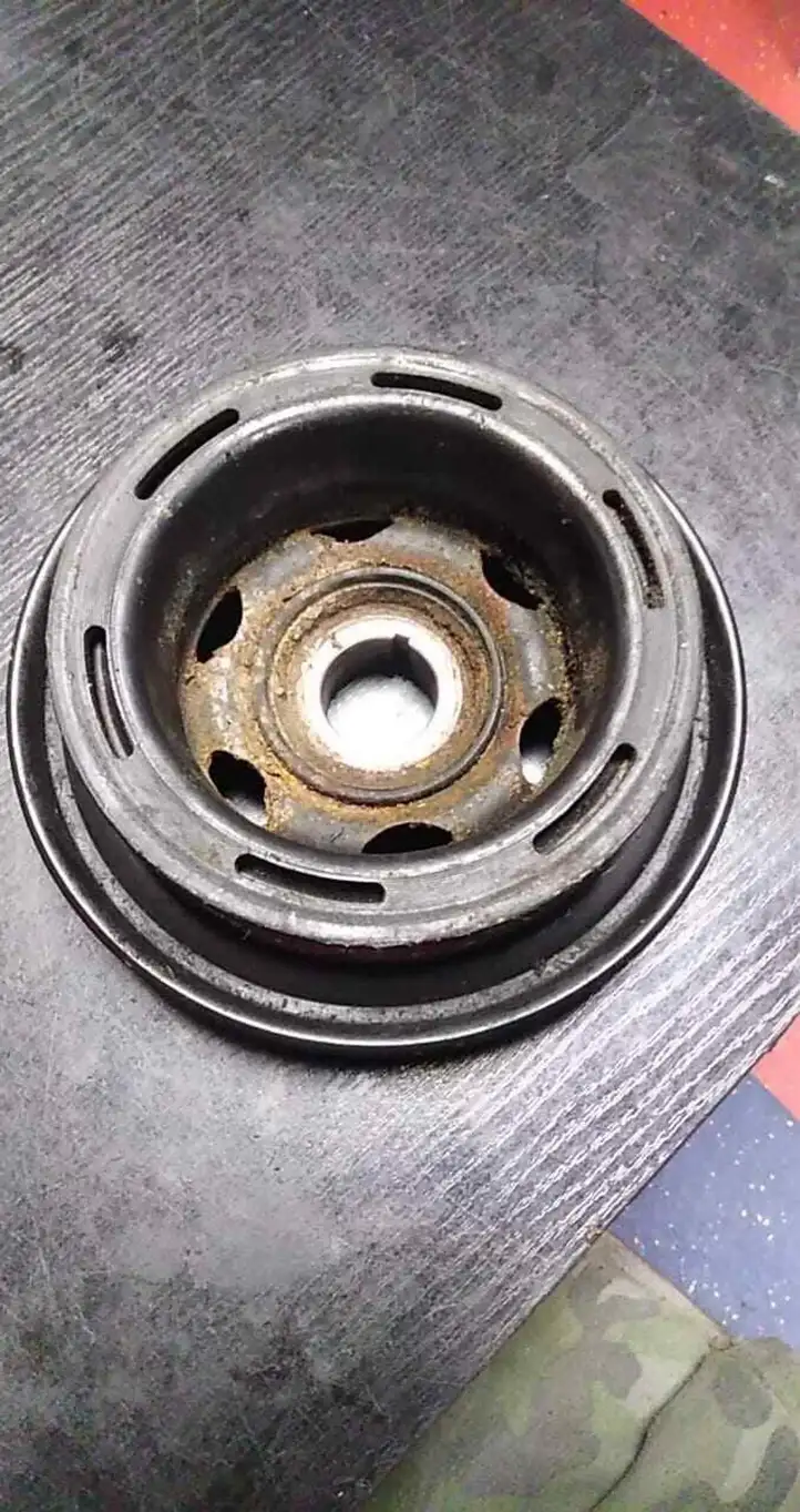 Mercedes-Benz Vito Viano W639 (2003 - 2010) 6110300503 Шкив коленчатого вала — фото 2