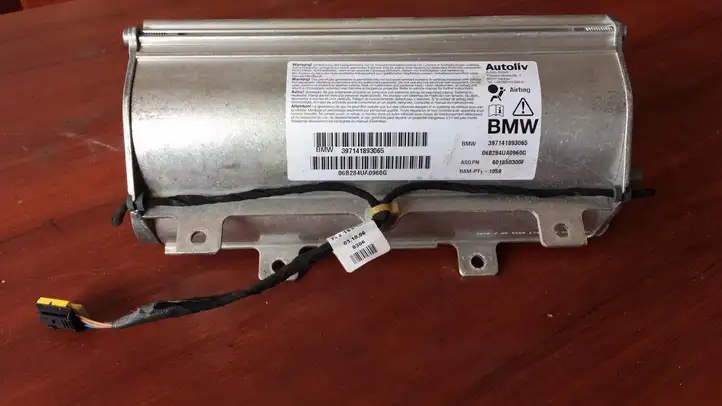 BMW 7 E65 E66 (2001 - 2008) 397141893065 Подушка безопасности пассажира — фото 1