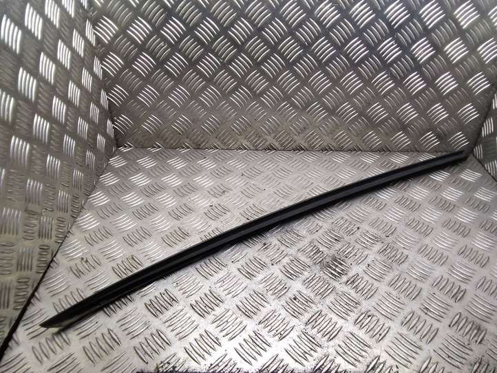 Audi A5 (2007 - 2011)  8T0854327A Отделка стоек лобового стекла