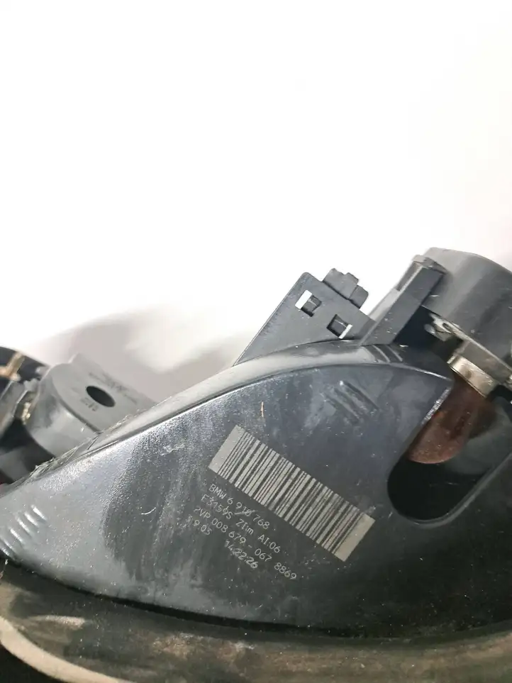 BMW 5 E60 E61 (2004 - 2010) 6918768 Задний фонарь в кузове — фото 2