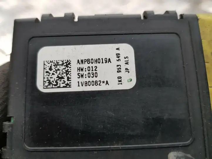 Volkswagen Golf V (2003 - 2009) 1K0953549A Датчик угла поворота руля — фото 5