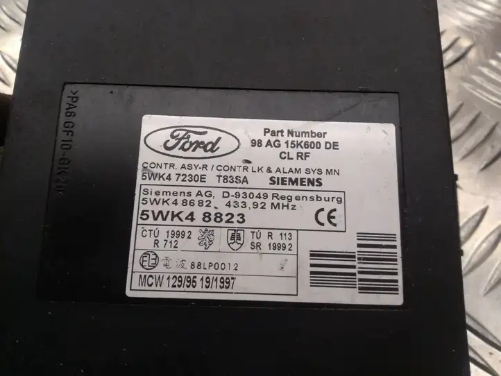 Ford Focus (1998 - 2004) 98AG15K600DE Модуль комфорта — фото 5