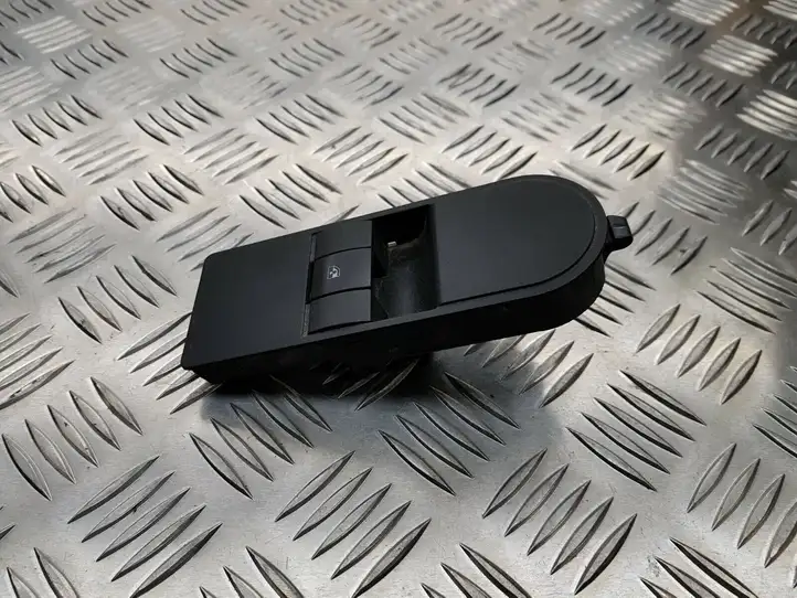 Opel Astra H (2004 - 2009) 03459160 Блок кнопок стеклоподъемников — фото 2