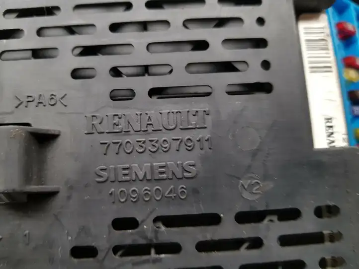 Renault Scenic I (1996 - 2003) 7703397911 Прочие блоки управления — фото 5