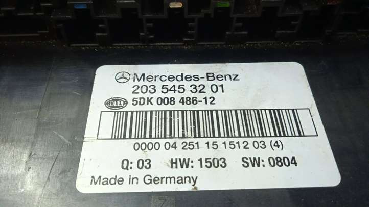Mercedes-Benz C AMG W203 (2000 - 2007)  2035453201 Блок предохранителей