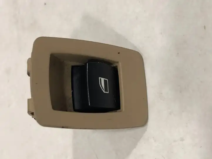BMW X6 E71 (2008 - 2014) 6945876 Кнопка стеклоподъемников — фото 1