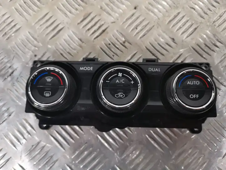 Subaru Forester SJ (2013 - 2018) Блок управления климат-контролем — фото 1