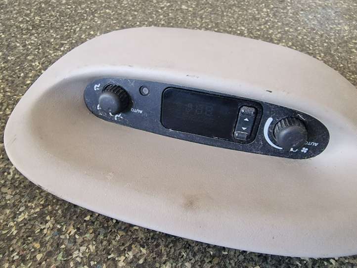 Chrysler Voyager (2001 - 2004)  P05005009AC Блок управления кондиционера воздуха / климата/ печки (в салоне)