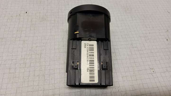 Volkswagen PASSAT B5.5 (2001 - 2005)  1C0941531A Включатель фонарей