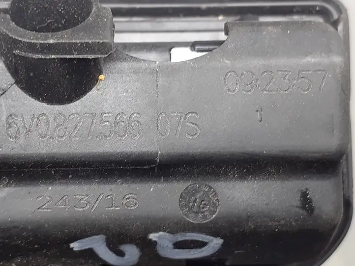 Audi Q2 - (2016 - ) 6V0827566 Ручка крышки багажника — фото 2