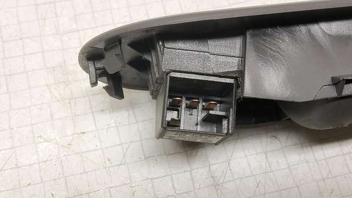 Volkswagen PASSAT B5.5 (2001 - 2005)  3B1837114 Внутренняя ручка