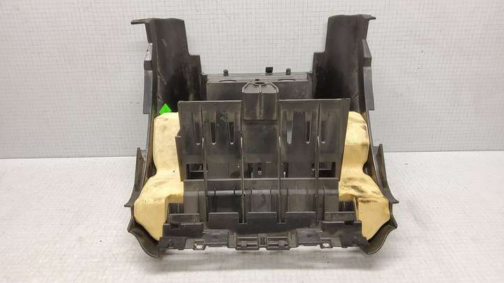 Audi A3/S3 8L (1996 - 2000)  8L0863243 Отделочный щит панели (центральный)