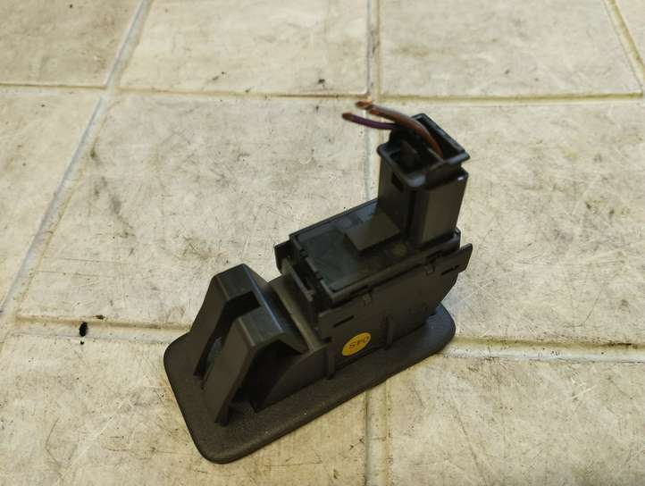 Volkswagen Touareg I (2002 - 2010)  7L6959851A Кнопка стеклоподъемников