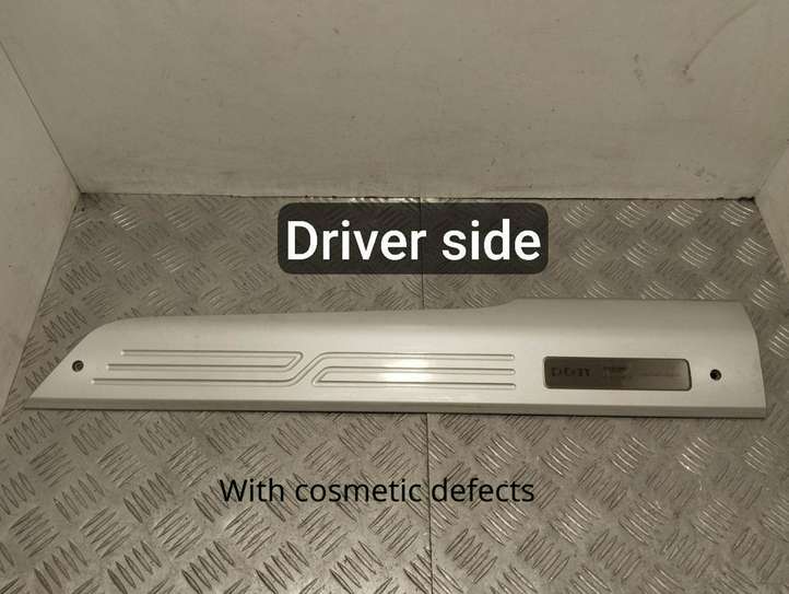 Aston Martin DB11 (2016 - )  HY53132A13AD Отделка переднего порога (внутренняя)