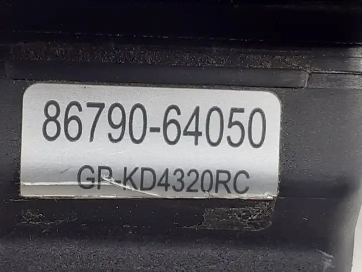 Toyota Verso (2009 - 2012) 8679064050 Видеокамера заднего вида — фото 3