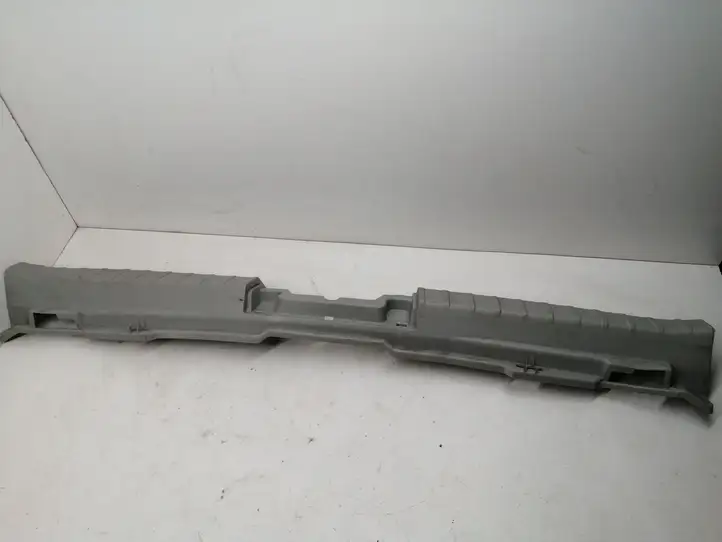 Toyota Prius (XW30) (2009 - 2015) 6471647030 Отделка порога багажника — фото 2