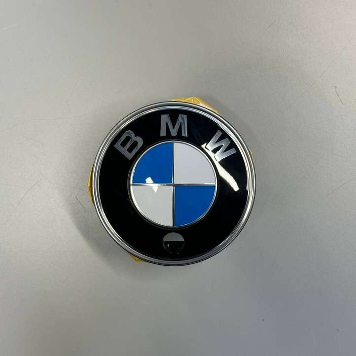 BMW 7 G70 (2022 - )  5114103334 Другие значки/ записи