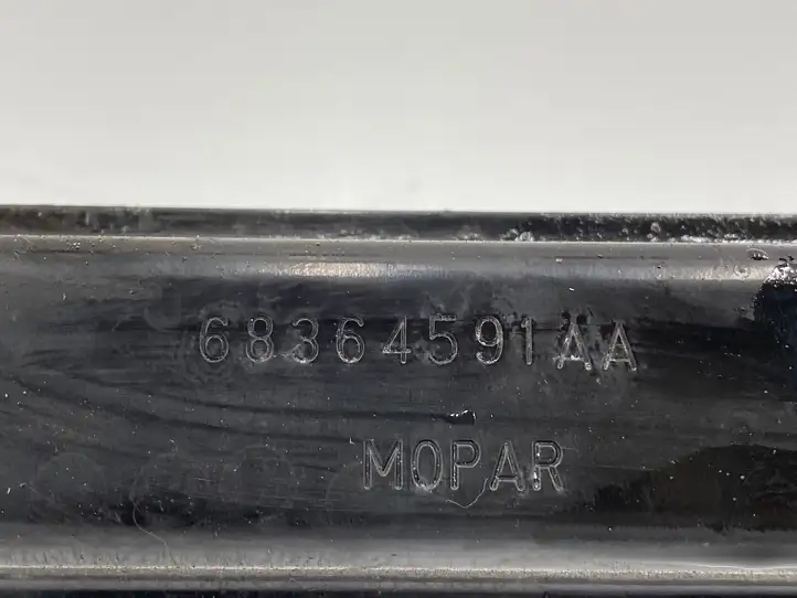 Jeep (2019 - ) 68364591AA Кронштейн бака AdBlue — фото 4