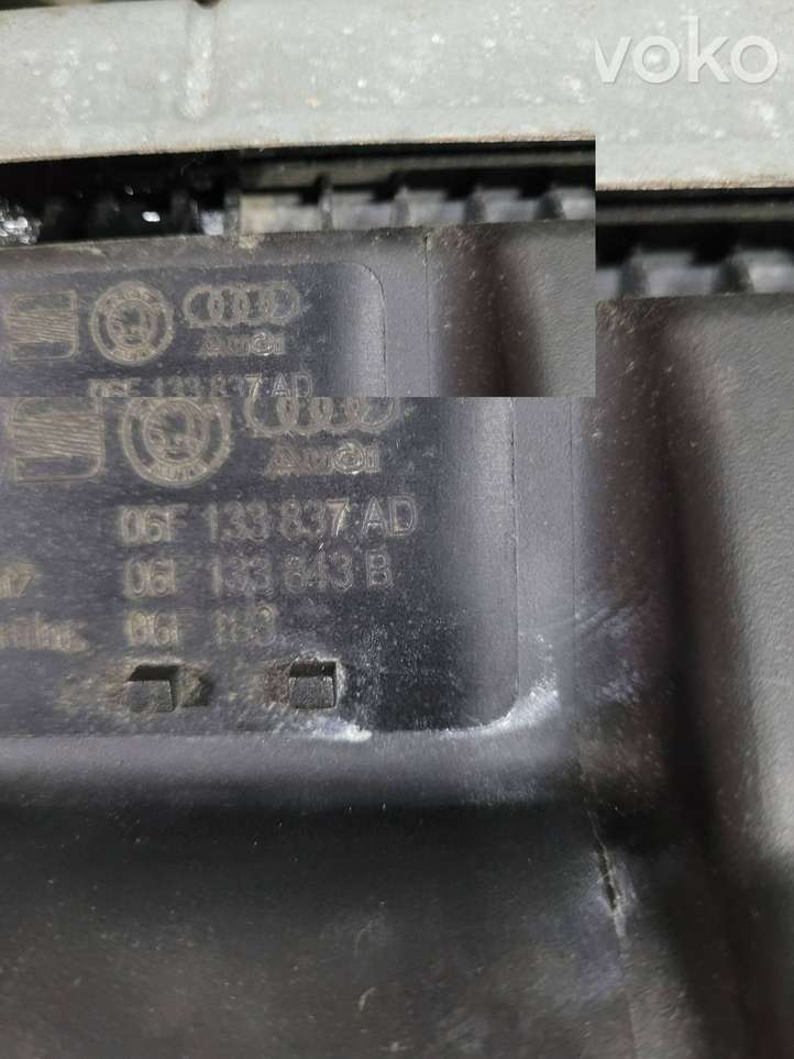 Seat Leon (1P) (2005 - 2012)  06F133837AD Крышка двигателя (отделка)
