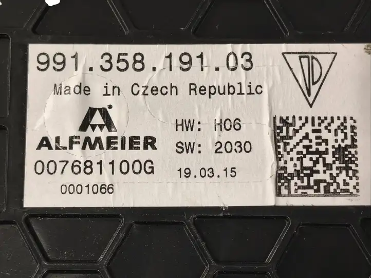 Porsche (2015 - ) 99135819103 Вакуумный насос центрального замка — фото 7