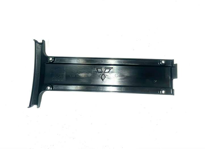 Mitsubishi Lancer Evolution (2005 - 2007)   Крышка двигателя (отделка)