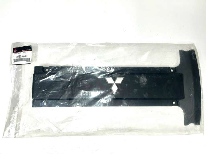 Mitsubishi Lancer Evolution (2005 - 2007)   Крышка двигателя (отделка)