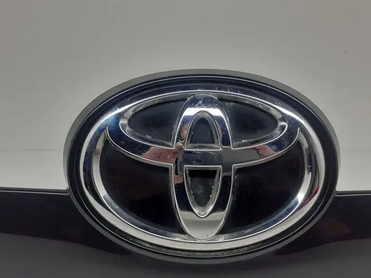 Toyota Verso (2009 - 2012) 768110F060 Ручка крышки багажника — фото 4