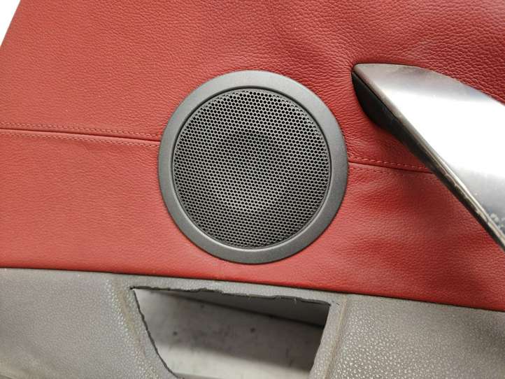 BMW Z4 E85 E86 (2002 - 2008)  348743 Обшивка передней двери