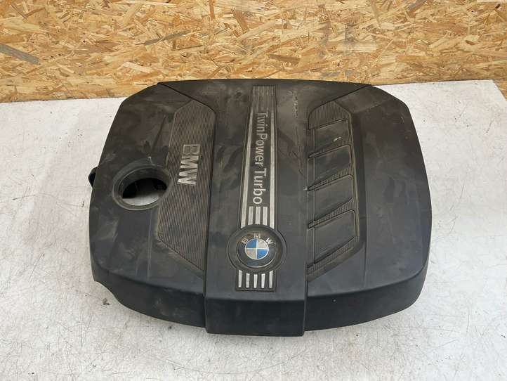 BMW 5 F10 F11 (2009 - 2016)  8510475 Крышка двигателя (отделка)