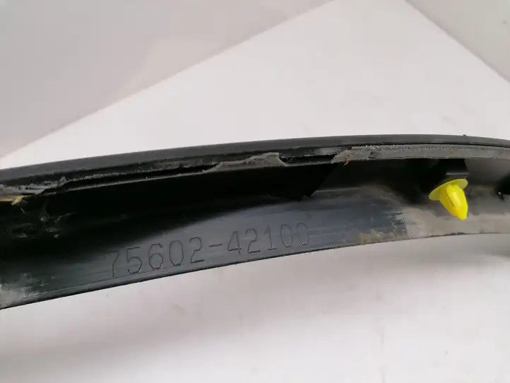 Toyota RAV 4 (XA40) (2012 - 2018) 7560242100 Накладка колесной арки — фото 3