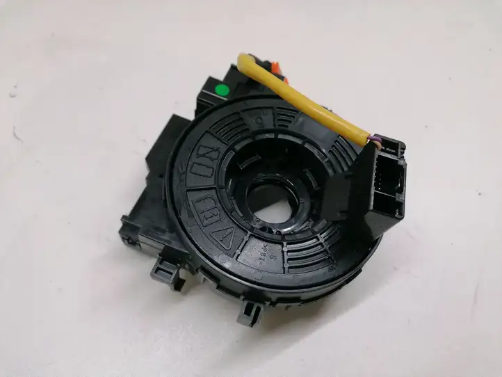 Toyota Auris E180 (2012 - 2018) 8924502060 Контактное кольцо SRS — фото 4