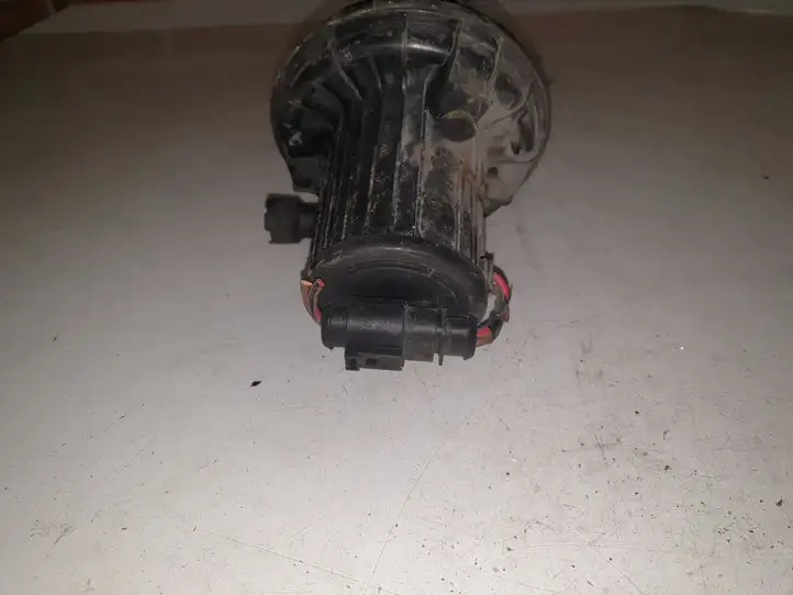 Volkswagen PASSAT B6 (2005 - 2010) 06A959253B Резонатор впуска — фото 3