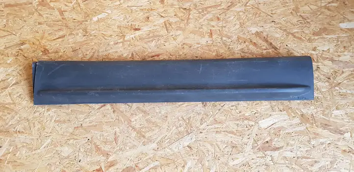 (2009 - 2015) 25824834 Молдинг передней двери — фото 1