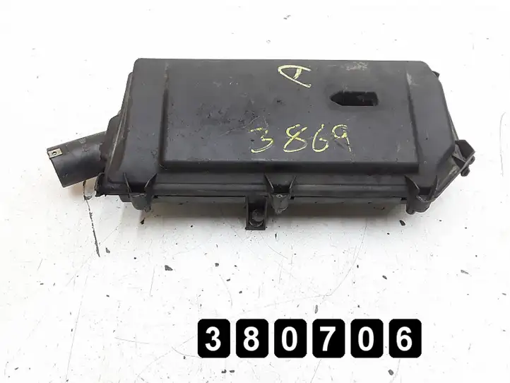 Volkswagen Golf IV (1998 - 2005) 1400petrol Корпус воздушного фильтра — фото 1